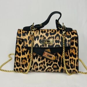 Elegant and Stylish Handbag