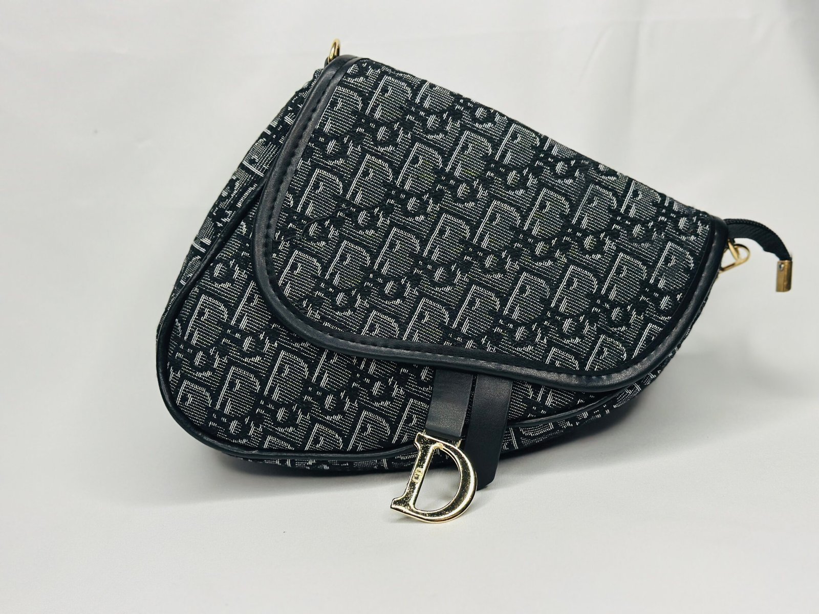 Dior Canvas Bag - Image 7