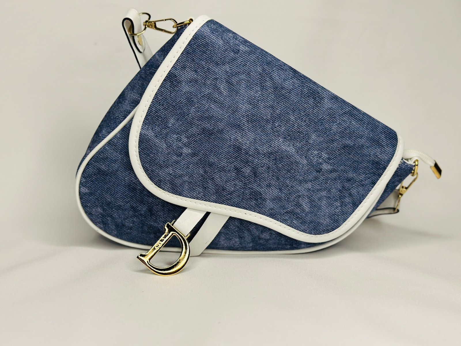 Dior Canvas Bag - Image 6